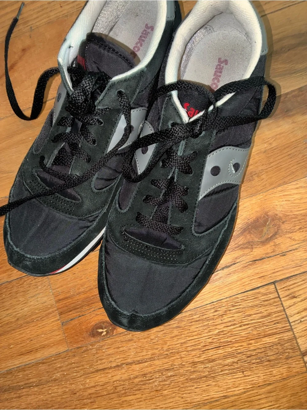 Vintage Woman’s 10  Saucony Jazz Original Black Running Walking Shoes pre owned